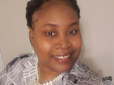 SNHU graduate Akeda Toby-Locke