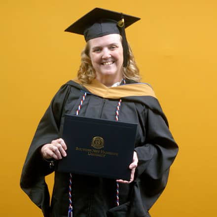 Cheri Federico, a 2025 MBA graduate from SNHU.