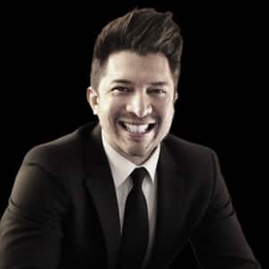 Dr. Enrique Barreiro, senior associate dean of SNHU's online business programs.