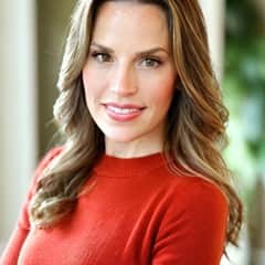 Dr. Jessica Rogers, a senior associate dean of business programs at SNHU