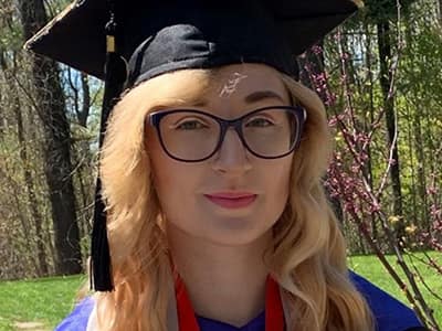 Elizabeth Gitschier ’19