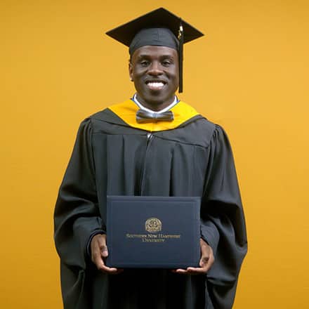 Jaiwaun Haggerty, a 2025 masters in sports management graduate from SNHU.