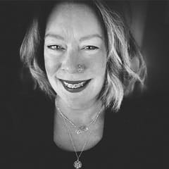 Kelly Prososki, a 2023 bachelor's in communication graduate from SNHU.