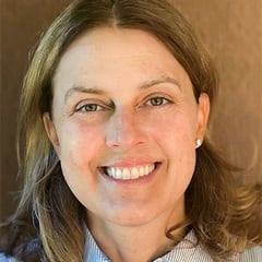 Kristin Regis, senior associate dean of business degree programs at SNHU.