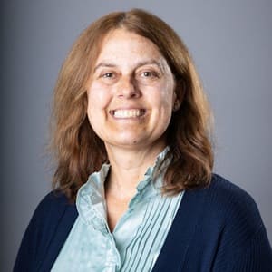 Kristin Regis, senior associate dean of online business programs at SNHU.