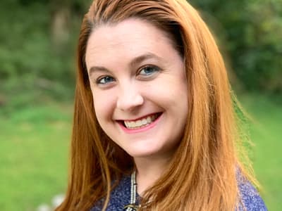 Dr. Lauren Bellflower, an adjust instructor in SNHU's online marketing program.