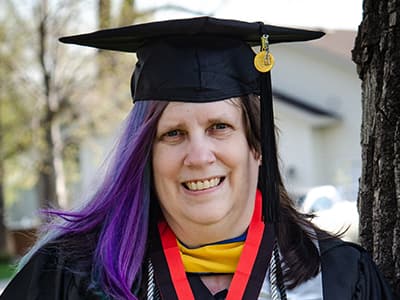 Linda Charlton-Gunderson '20G