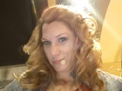 Makya Vandiver-Hawkins, who earned her degree from SNHU in  2021.