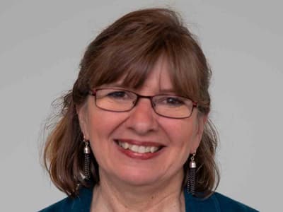 Mona Stephens, Faculty Lead