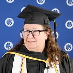 Pamela Judd, a 2023 graduate of SNHU with an associate in business.