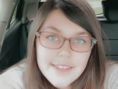 Sarah Cudlipp, who earned her bachelor's degree from SNHU in 2021 and master's degree in 2023.