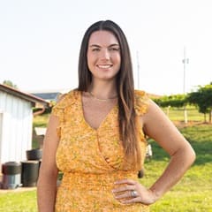 Taylor Strickland, a 2024 graduate from SNHU with a bachelor's in business administration.