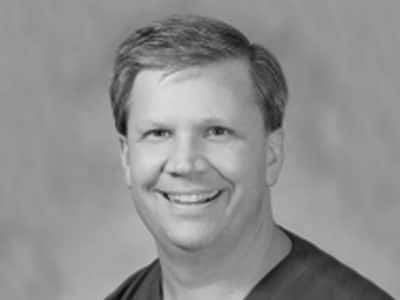 Dr. Thomas Scott, who earned his online MBA in healthcare management from SNHU in 2015. 